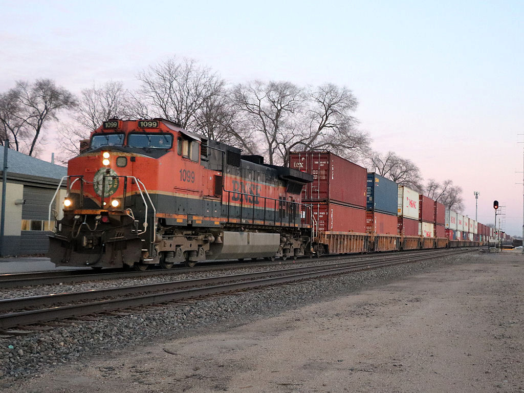 BNSF 1099
